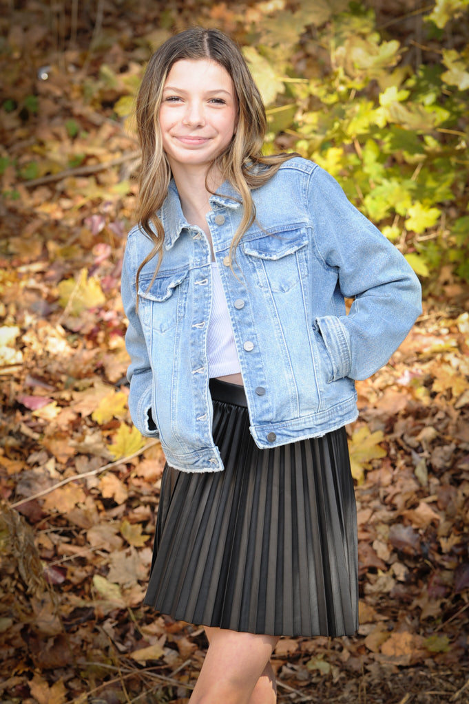 Tractr Girl Pleated Pleather Tennis Skirt