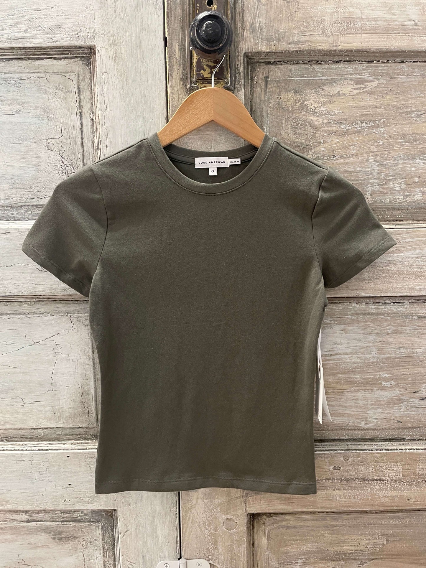 Good American Super Stretch Cropped Baby Tee Fatigue T-shirt