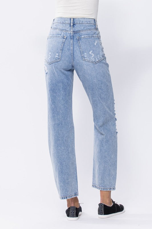 Super High Rise 90's Relaxed Distressed Jeans in Medium Wash