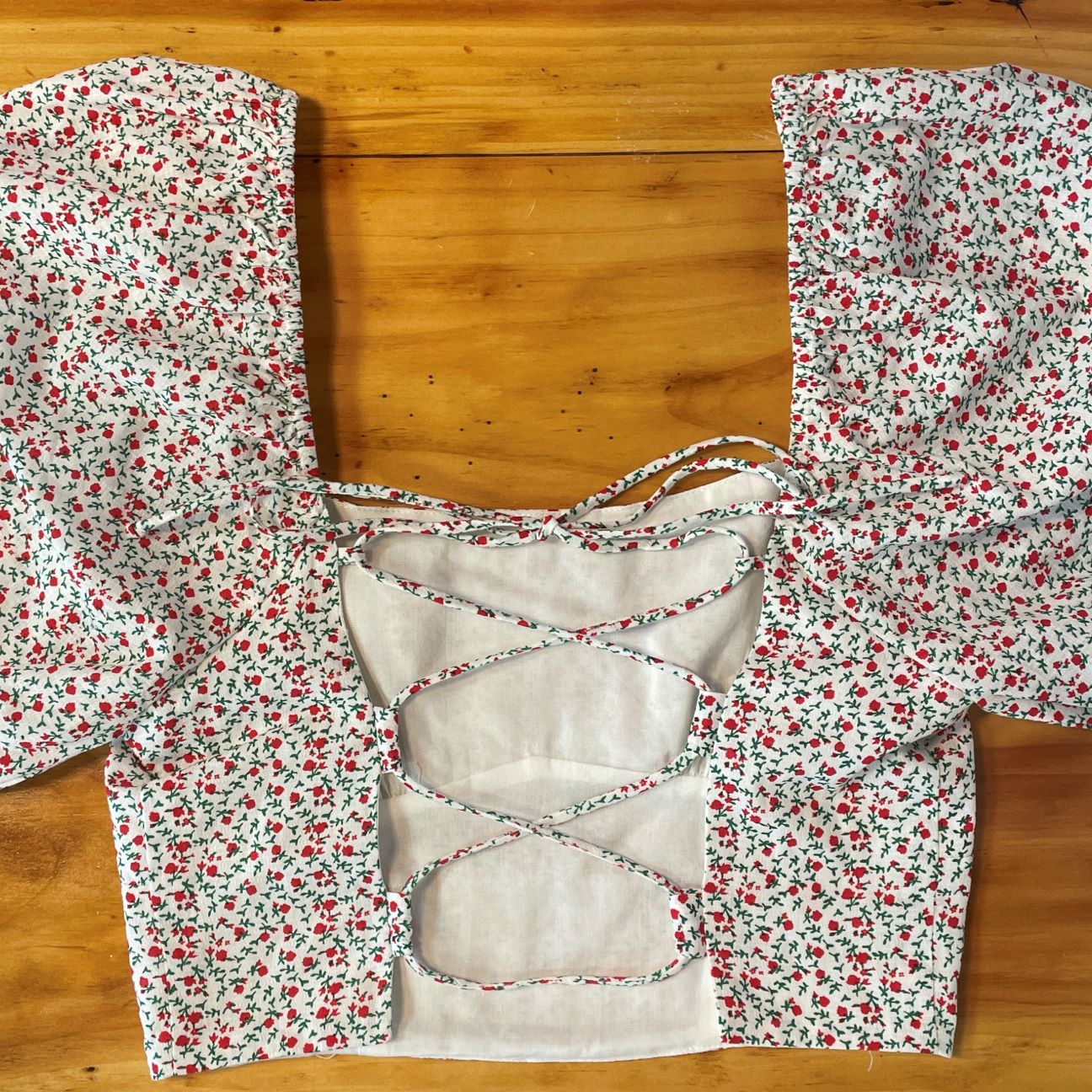 Lace Back Floral Print Crop Top Top